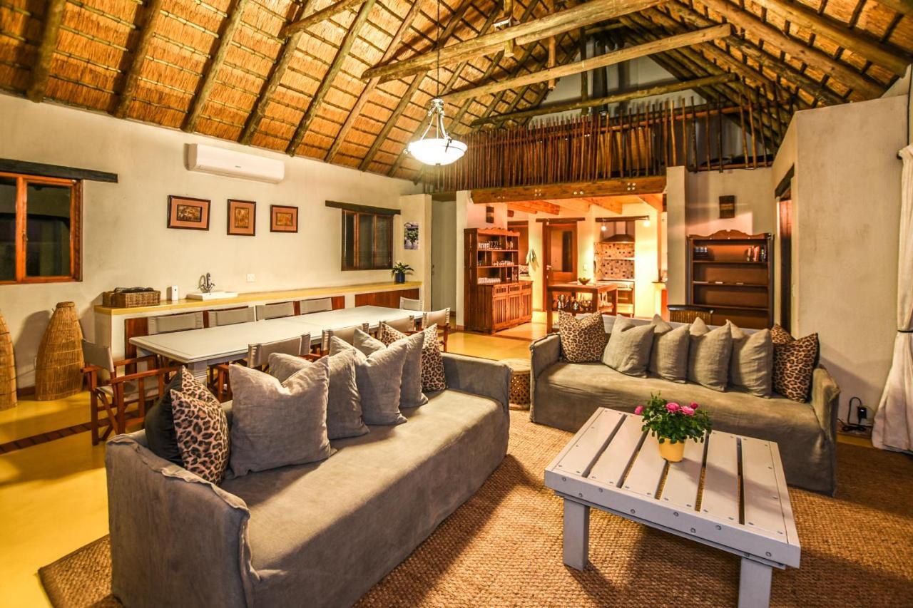 Leopard'S Lair Bush Lodge Hoedspruit Exteriör bild