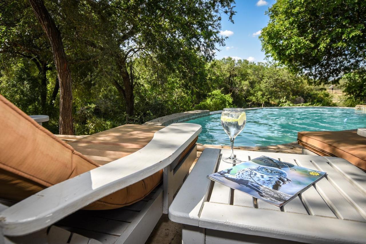 Leopard'S Lair Bush Lodge Hoedspruit Exteriör bild