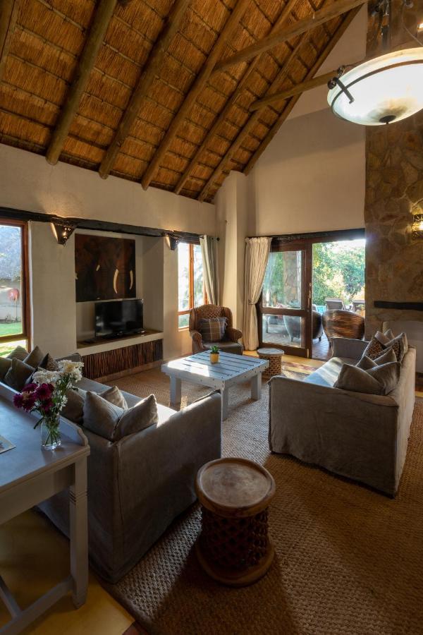 Leopard'S Lair Bush Lodge Hoedspruit Exteriör bild