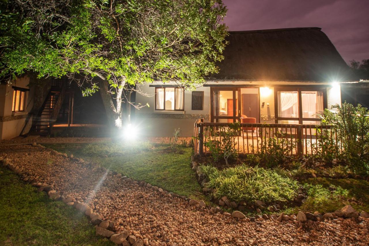 Leopard'S Lair Bush Lodge Hoedspruit Exteriör bild