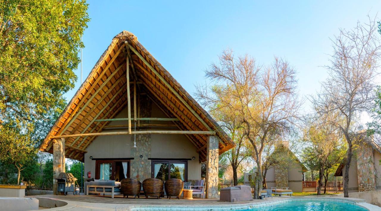 Leopard'S Lair Bush Lodge Hoedspruit Exteriör bild